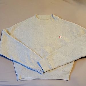 Champion Cropped Gray Sweater